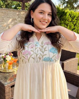 Plus Size Off White Embroidered Anarkali Kurta Trousers With Dupatta Set 2
