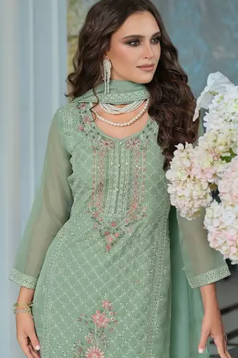 Women Floral Embroidered Kurta with Trousers & Dupatta