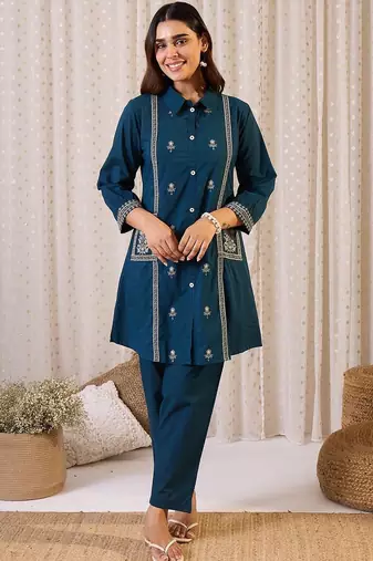 Floral Embroidered Shirt Collar Thread Work Pure Cotton Kurta & Trousers