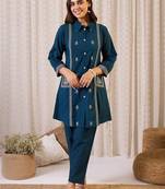 Floral Embroidered Shirt Collar Thread Work Pure Cotton Kurta & Trousers