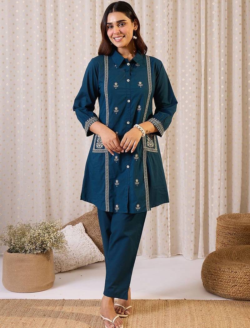 Floral Embroidered Shirt Collar Thread Work Pure Cotton Kurta & Trousers