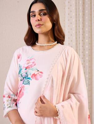 Women Floral Printed Regular Beads and Stones Linen Kurta with Trousers & With Dupatta 2