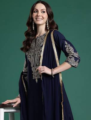 Ethnic Motifs Regular Sequinned Kurta with Trousers & With Dupatta 1