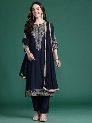 Ethnic Motifs Regular Sequinned Kurta with Trousers & With Dupatta 5