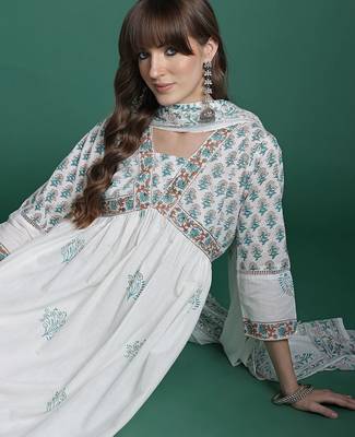 Floral Printed Empire Pure Cotton Kurta with Trousers & Dupatta 1