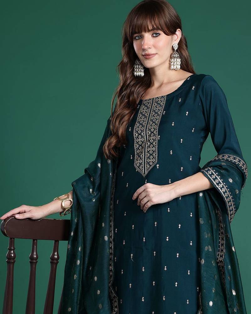Ethnic Motifs Embroidered Kurta with Trousers & Dupatta