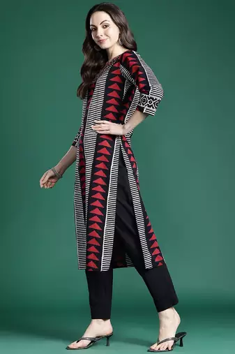 Printed Regular Thread Work Pure Cotton Kurta with Trousers & With Dupatta