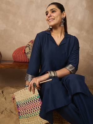 Women Regular Kurta with Trousers 1