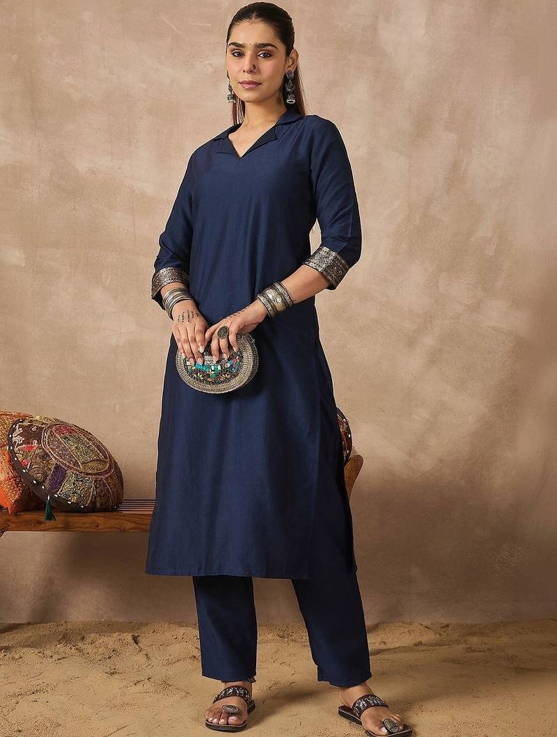 Women Regular Kurta with Trousers