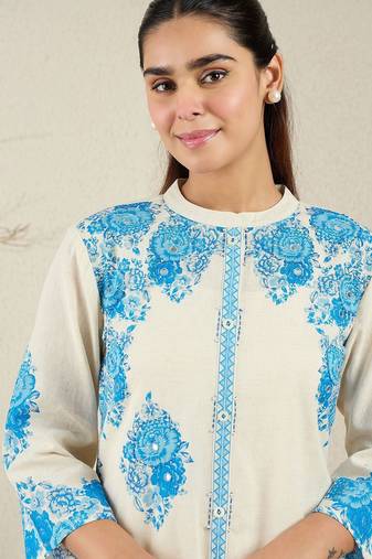 Women Floral Printed Cotton Kurta with Trousers