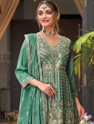Floral Embroidered Sequinned V-Neck A-Line Kurta With Palazzos & Dupatta 6