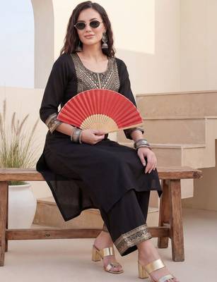 Women Ethnic Motifs Embroidered Regular Thread Work Kurta with Palazzos 2