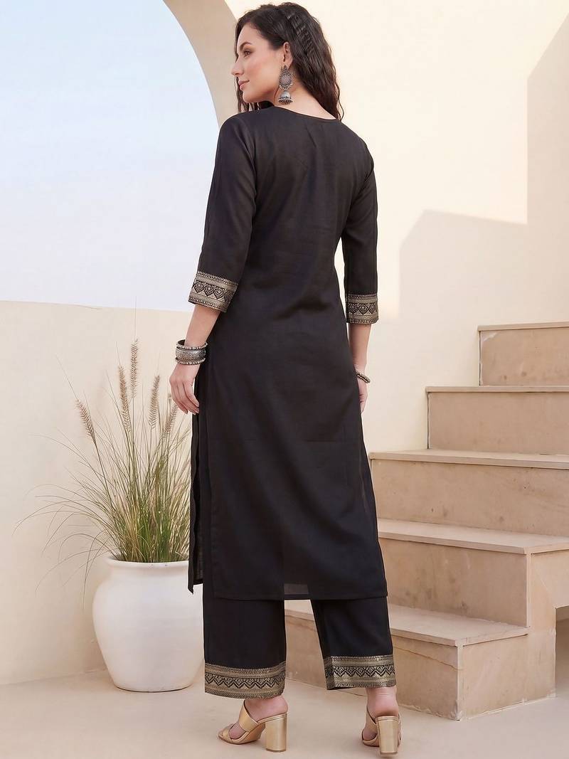 Women Ethnic Motifs Embroidered Regular Thread Work Kurta with Palazzos