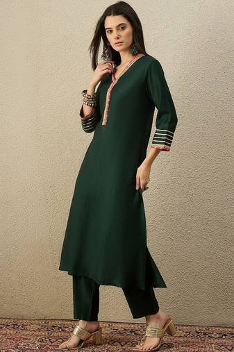 Women Regular Gotta Patti Liva Kurta with Trousers