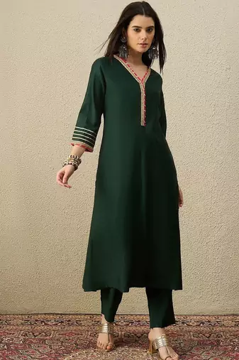 Women Regular Gotta Patti Liva Kurta with Trousers