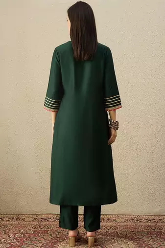 Women Regular Gotta Patti Liva Kurta with Trousers