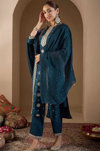 Women Ethnic Motifs Embroidered Regular Sequinned Kurta with Trousers & With Dupatta