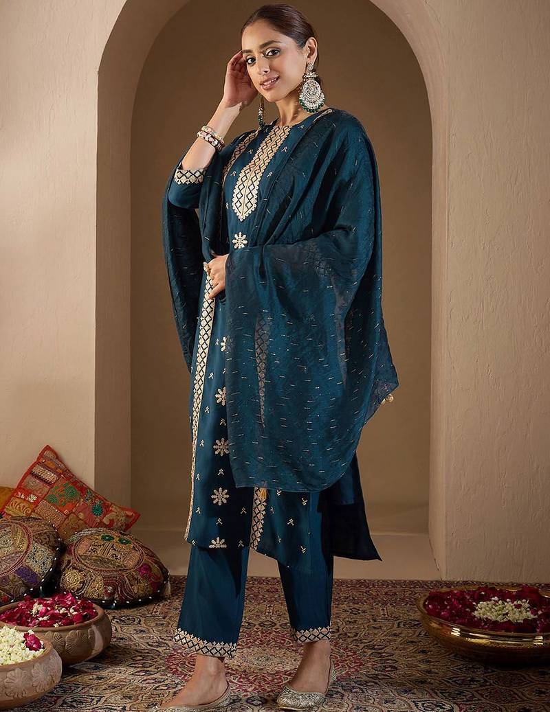 Women Ethnic Motifs Embroidered Regular Sequinned Kurta with Trousers & With Dupatta