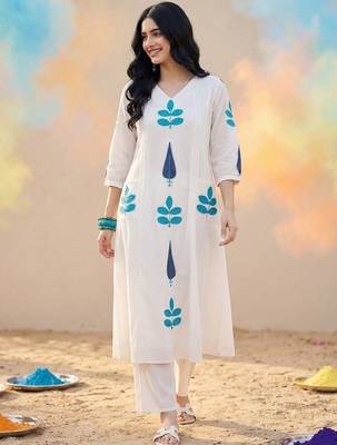 Women Ethnic Motifs Embroidered Regular Pure Cotton Kurta with Trousers 5