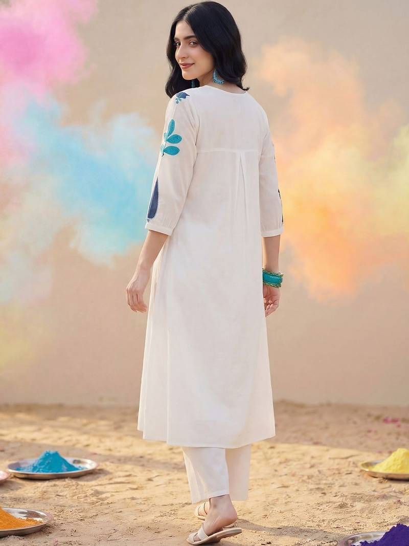 Women Ethnic Motifs Embroidered Regular Pure Cotton Kurta with Trousers