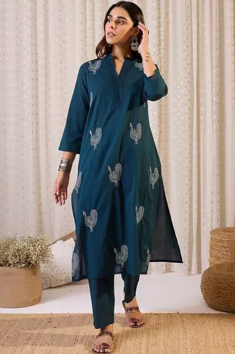 Women Ethnic Motifs Embroidered Regular Thread Work Pure Cotton Kurta with Trousers
