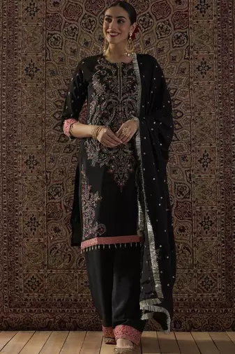 Ethnic Motifs Embroidered Straight Thread Work Kurta With Patiala & Dupatta