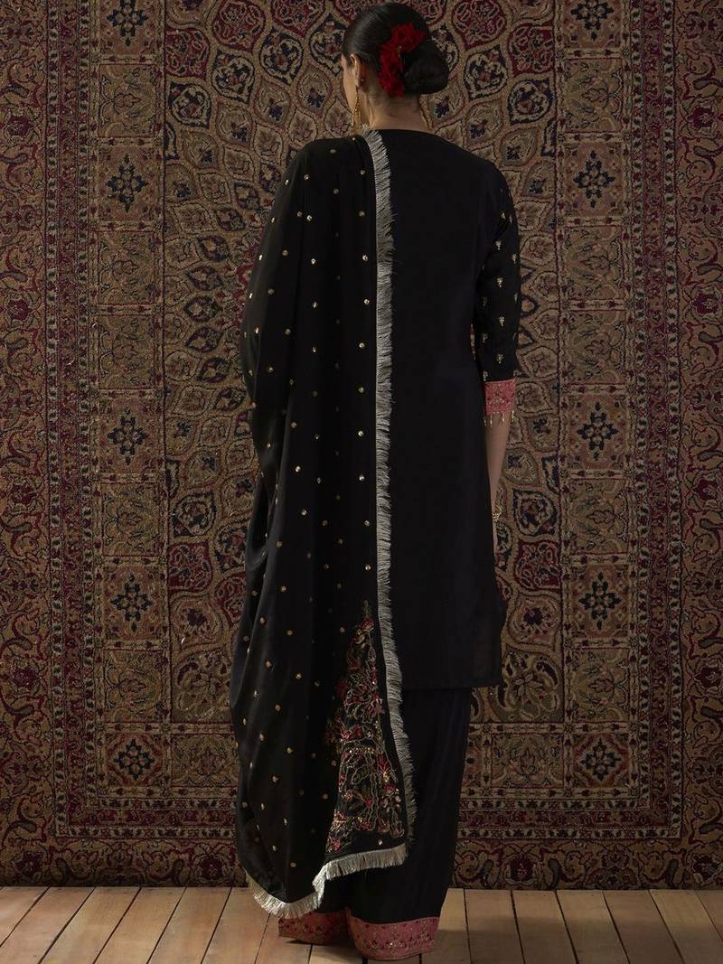 Ethnic Motifs Embroidered Straight Thread Work Kurta With Patiala & Dupatta