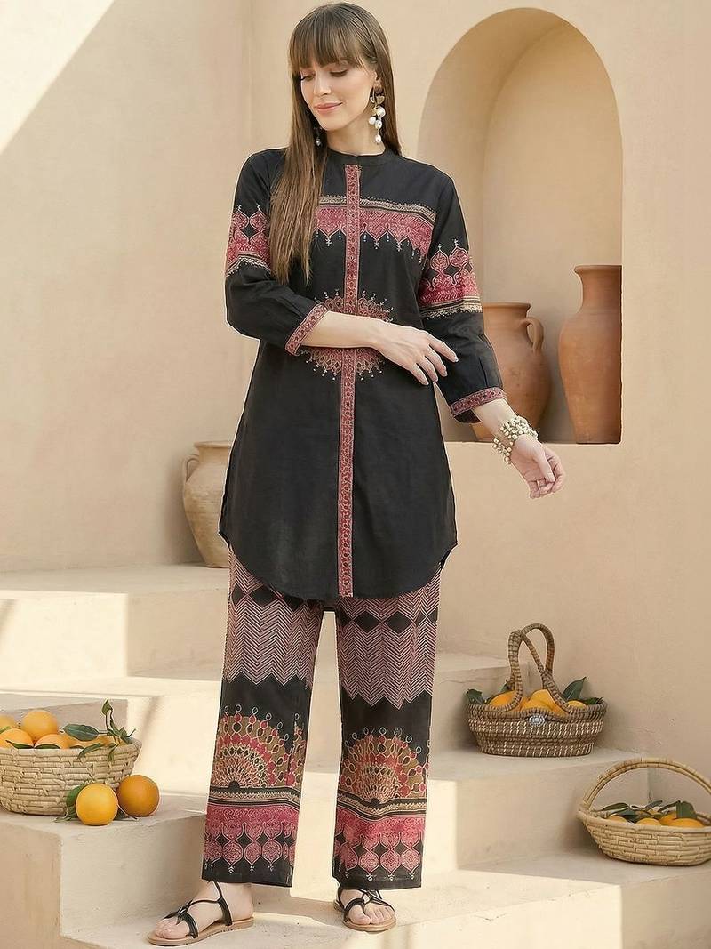 Women Ethnic Motifs Printed Regular Pure Cotton Kurta with Palazzos