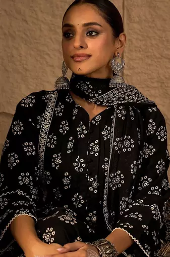 Ethnic Motifs Printed Kurta With Trouser & With Dupatta