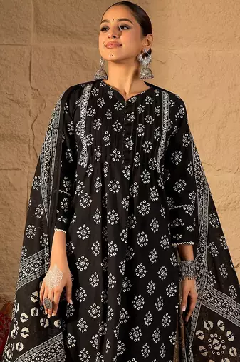Ethnic Motifs Printed Kurta With Trouser & With Dupatta