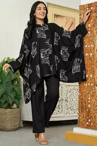 Women Printed Kaftan Kurta with Trousers