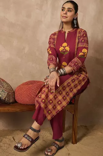 Women Ethnic Motifs Printed Regular Pure Cotton Kurta with Trousers