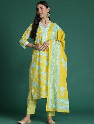 Women Floral Printed Regular Pure Cotton Kurta with Trousers & With Dupatta 5