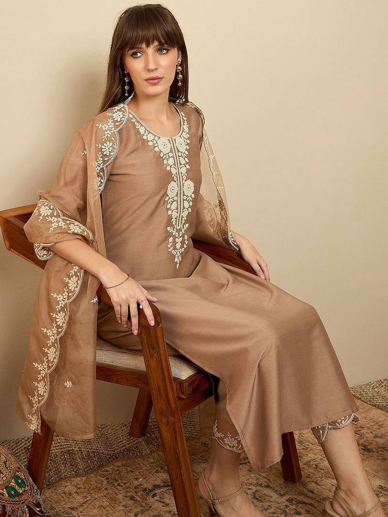 Floral Yoke Design Thread Work Straight Kurta With Trousers & Dupatta