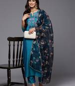 Women Floral Embroidered Regular Thread Work Kurta with Trousers & With Dupatta