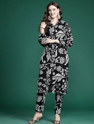 Floral Printed Kurta with Trousers 4