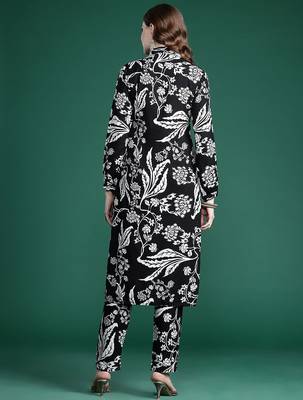 Floral Printed Kurta with Trousers 6