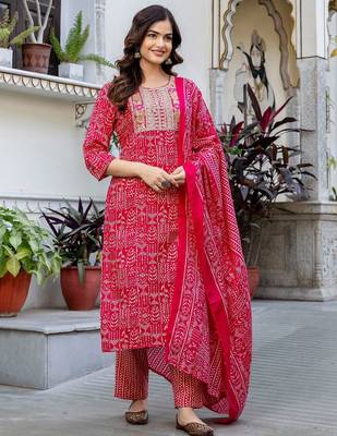 Women Ethnic Motifs Printed Regular Pure Cotton Kurta with Trousers & With Dupatta 1
