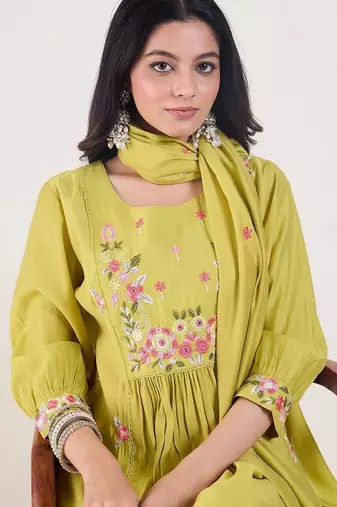 Women Ethnic Motifs Embroidered Panelled Thread Work Kurta with Trousers & With Dupatta