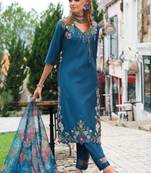 Women Floral Embroidered Regular Thread Work Liva Kurta with Trousers & With Dupatta