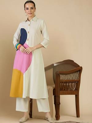 Women Colourblocked Regular Pure Cotton Kurta with Trousers 2