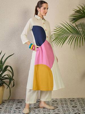 Women Colourblocked Regular Pure Cotton Kurta with Trousers 5