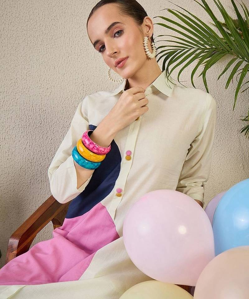 Women Colourblocked Regular Pure Cotton Kurta with Trousers