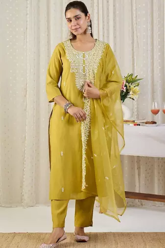Ethnic Motifs Embroidered Thread Work Straight Kurta With Trousers & Dupatta