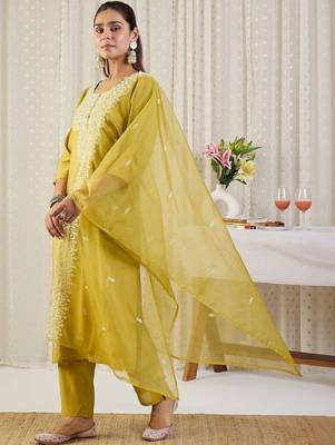 Ethnic Motifs Embroidered Thread Work Straight Kurta With Trousers & Dupatta 5
