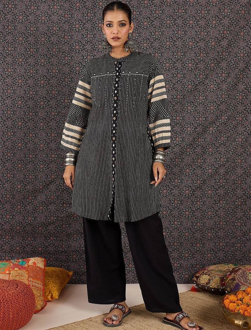 Women Printed Regular Pure Cotton Kurta with Trousers
