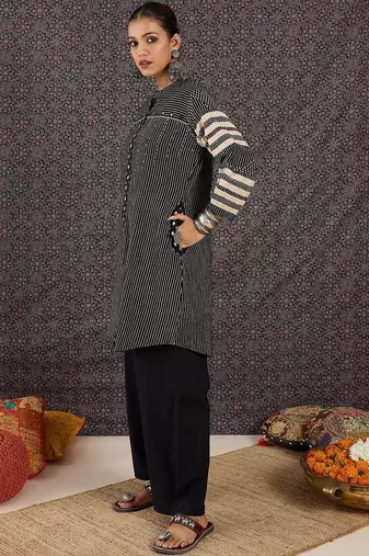 Women Printed Regular Pure Cotton Kurta with Trousers