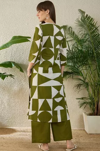 Women Printed Regular Beads and Stones Pure Cotton Kurta with Palazzos