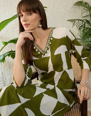 Women Printed Regular Beads and Stones Pure Cotton Kurta with Palazzos 6