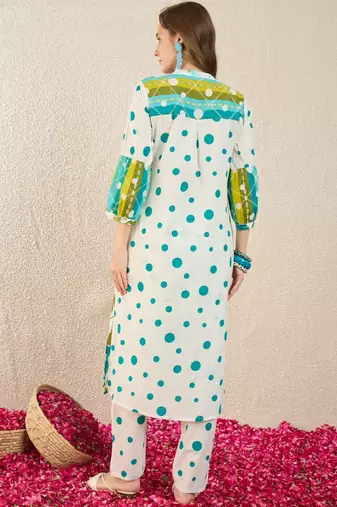 Women Floral Printed Regular Pure Cotton Kurta with Trousers